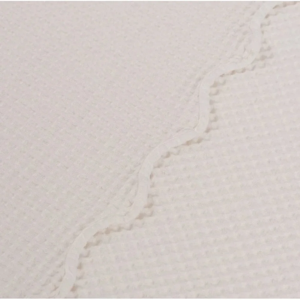 Gathre Ivory Scallop Waffle Quilt Set Twin Bedding White Cream Textured Sham